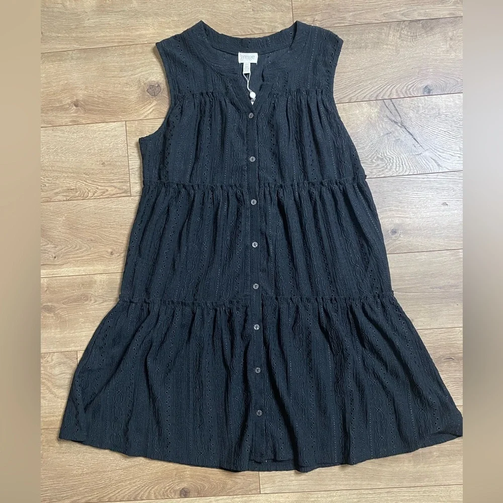 Greige stylish black